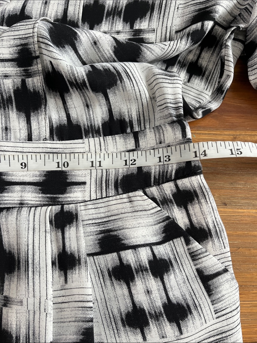 BCBGMaxAzria Black and White Knee Length Dress Size S - Picture 9 of 12